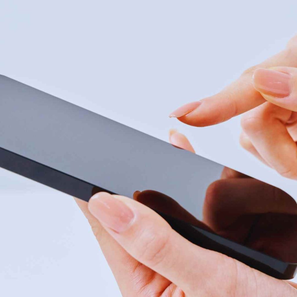 למה סמארטפונים פרימיום יציבים יותר