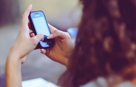 המעבר לאי סים – כך משתנה עולם הסלולר מתחת לרדאר